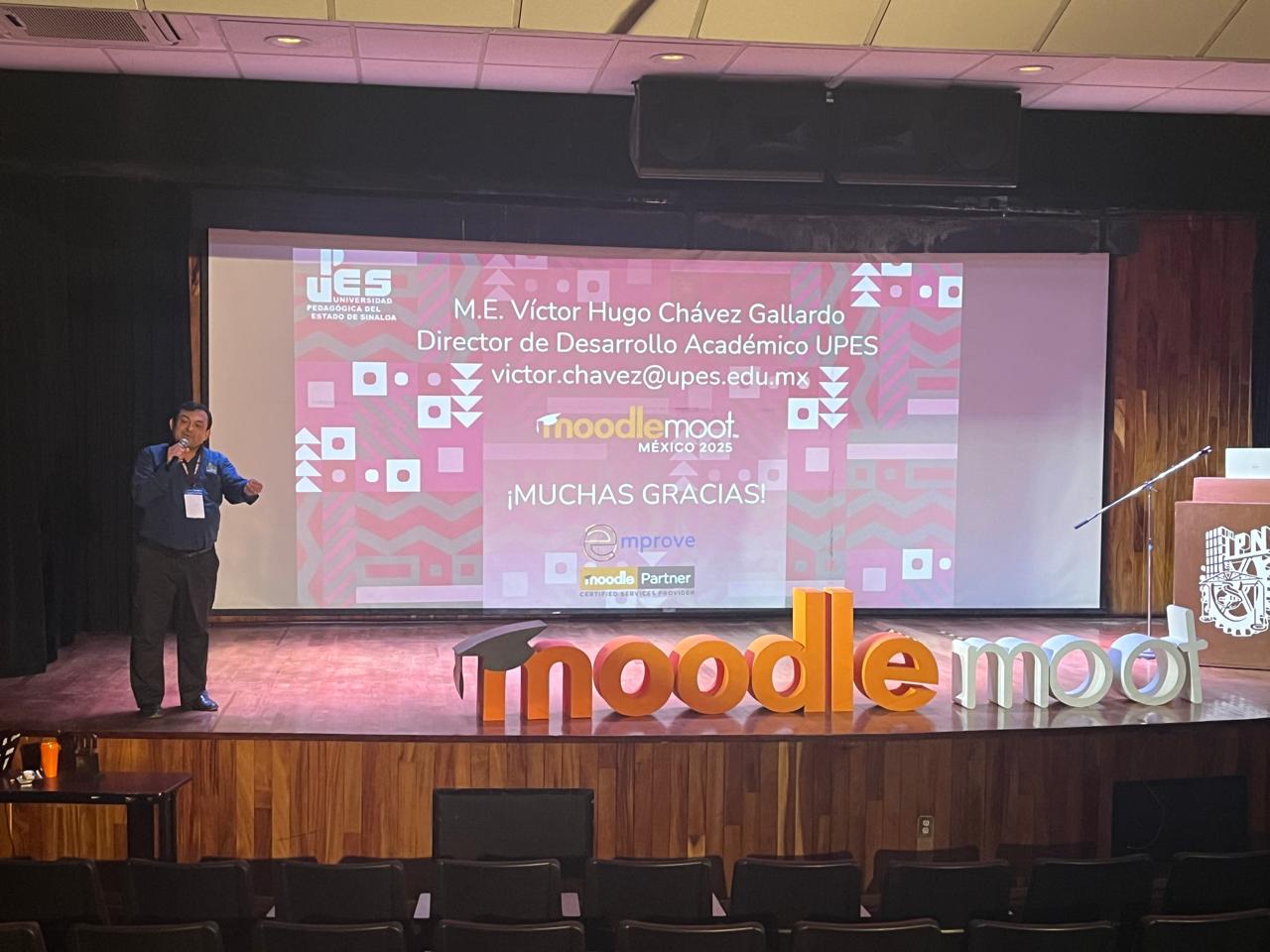  Participación en Congreso Moodle